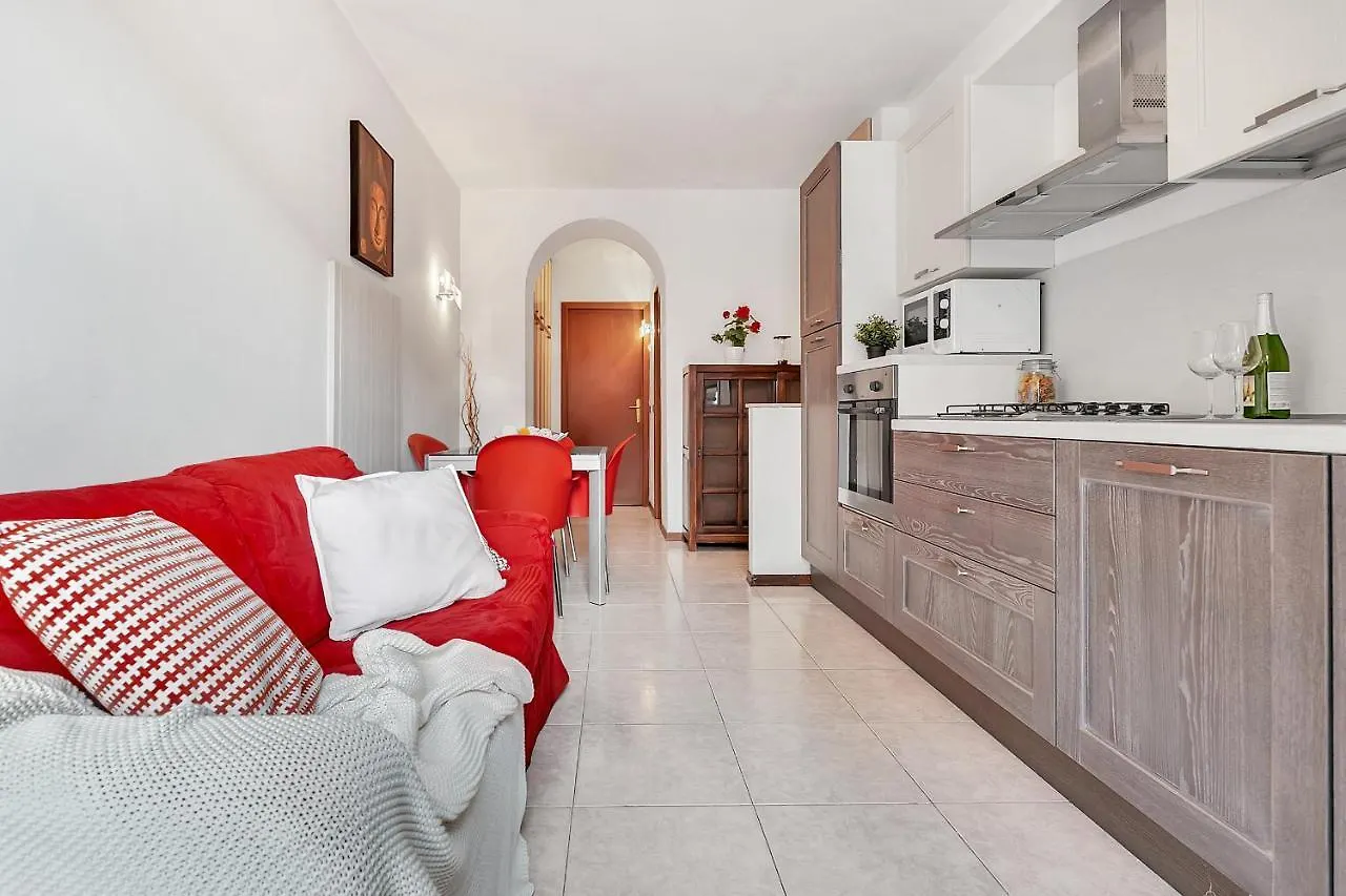 Appartamento Rovereto - Affitti Brevi Italia Милан 0*,  Италия