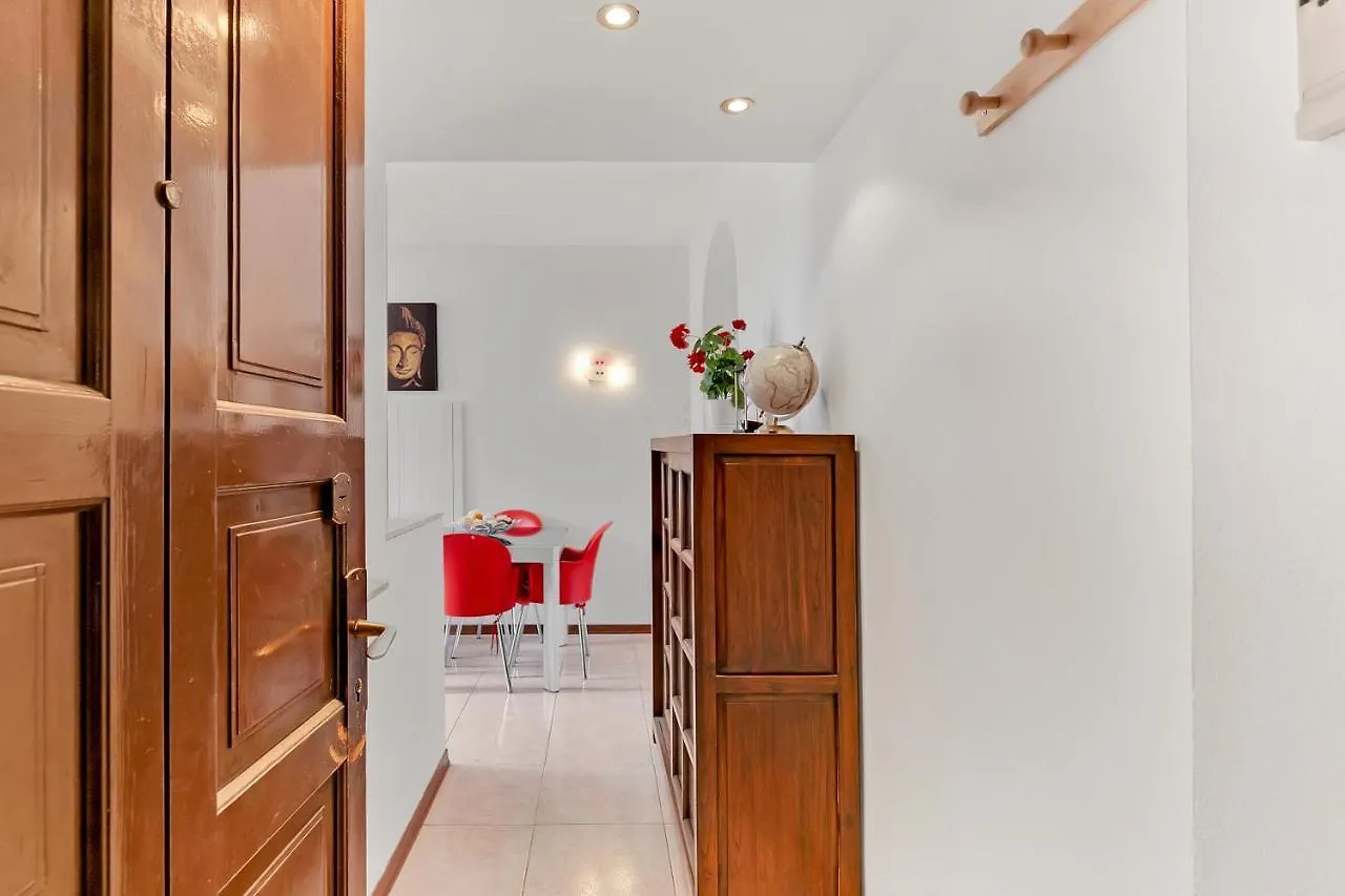 Apartment Appartamento Rovereto - Affitti Brevi Italia Milan